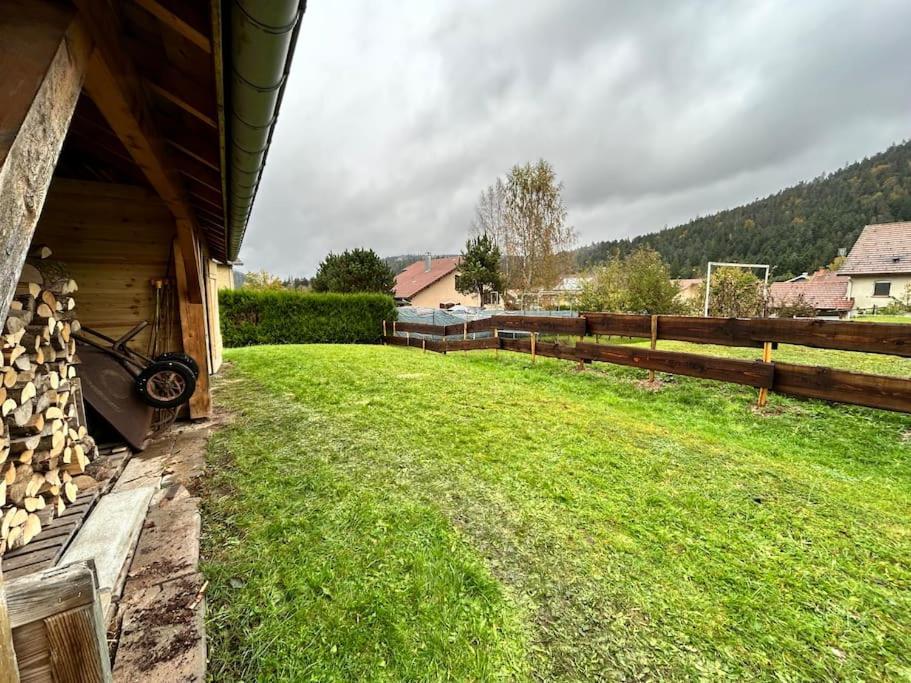 La Magie Entre Deux Lacs ジェラールメ エクステリア 写真